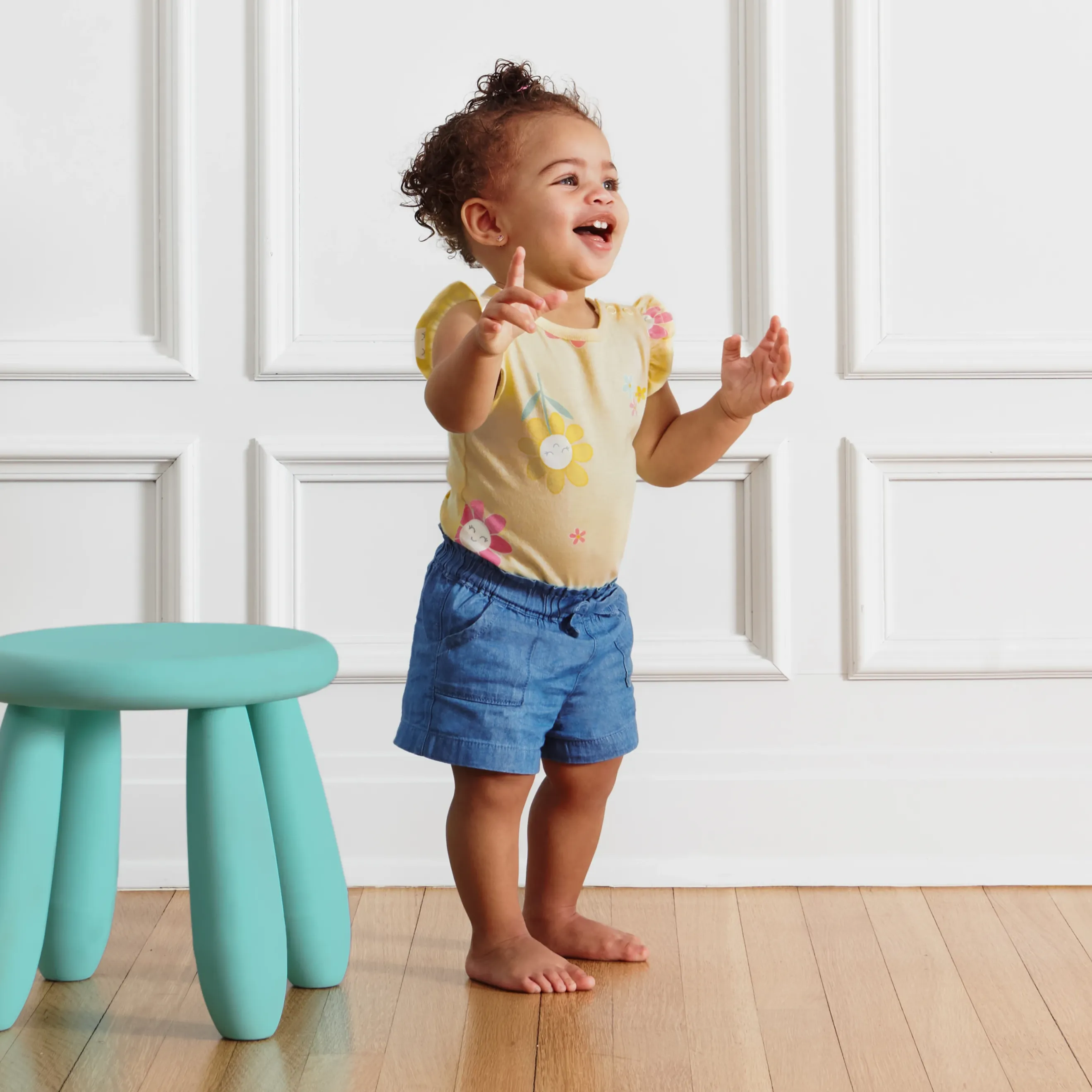 Baby Girl Shop Now: Chicago Chapron 